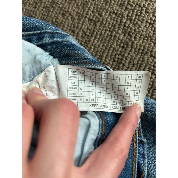 One Teaspoon Awesome Baggies Low Waist Medium Rise Relaxed Fit Rolled Cuff 24 - Picture 7 of 7